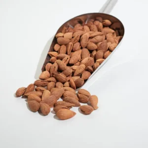 بادام درختی خام
